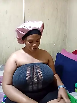 FreakyAngel3X online show from December 2025 03:49:02 PM