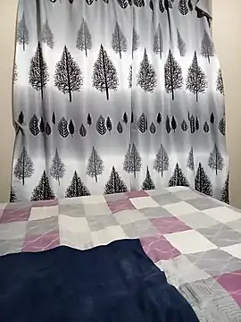 FreakyAngel3X online show from April 2026 05:47:02 PM