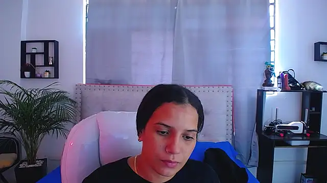 Snapshot of Chiqui_milk_ chatting on March 2025 07:10:01 PM Chiqui milk online show from March 2025 07:10:01 PM