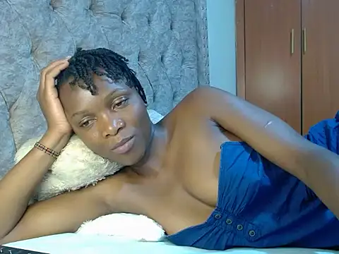 Snapshot of Naughty_Girl17 chatting on February 2025 09:37:01 PM Naughty Girl17 online show from February 2025 09:37:01 PM