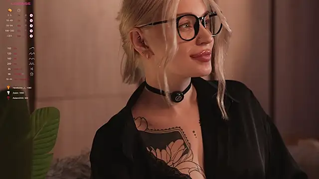 LinaKinky online show from February 2025 03:48:02 PM