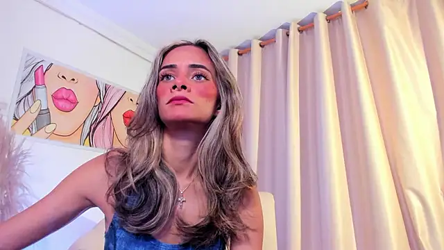 SkiinnyAna online show from February 2026 07:32:02 PM