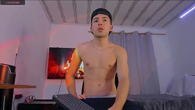 bower and colucci online show from October 2025 11:49:02 PM