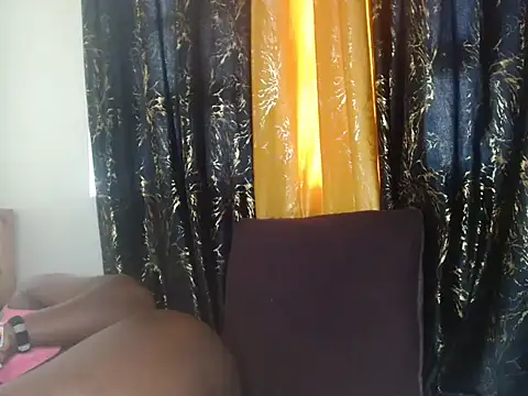 Snapshot of Sexxy_pretty24 chatting on April 2026 08:08:01 AM Sexxy pretty24 online show from April 2026 08:08:01 AM