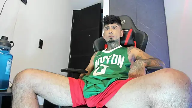 sergiio mesa27 online show from March 2025 11:37:01 PM