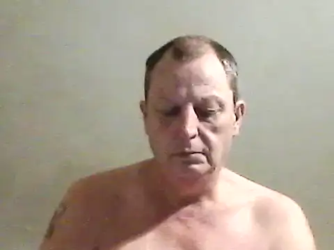 Snapshot of chubbybear2cum chatting on January 2025 05:48:02 AM chubbybear2cum online show from January 2025 05:48:02 AM