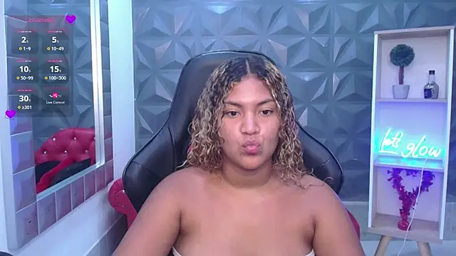 Cristal War online show from April 2026 11:51:02 PM