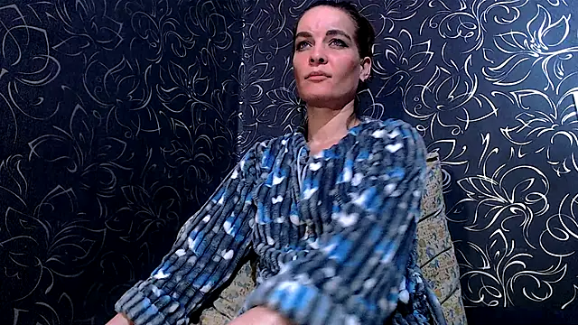 Strawberry Milfa online show from December 2025 07:54:02 PM