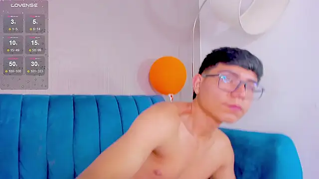 Snapshot of CodyTwink chatting on February 2025 06:02:02 PM CodyTwink online show from February 2025 06:02:02 PM