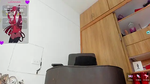 violetmontan online show from October 2025 09:39:01 AM