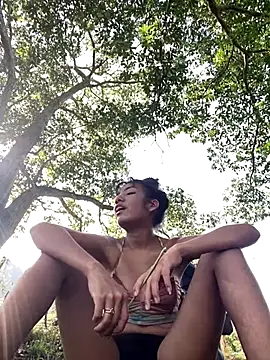 Boypolla11 online show from December 2025 01:48:01 PM