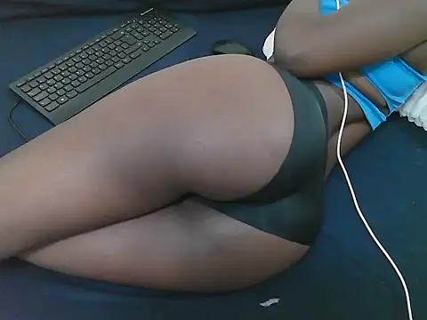 lella-0 online show from January 2026 08:09:02 AM