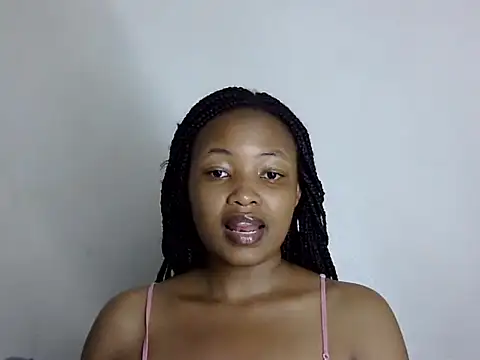 Snapshot of Q_amor2 chatting on January 2025 10:01:01 PM Q amor2 online show from January 2025 10:01:01 PM