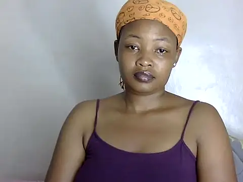 Snapshot of Q_amor2 chatting on January 2025 01:59:02 AM Q amor2 online show from January 2025 01:59:02 AM