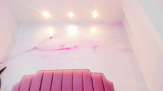 angeline blake  online show from January 2025 07:43:01 PM