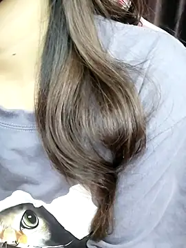 Snapshot of _Linez_ chatting on December 2024 05:32:01 PM  Linez  online show from December 2024 05:32:01 PM