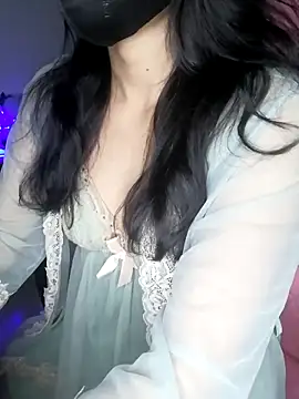 Snapshot of _Linez_ chatting on March 2025 05:28:01 PM  Linez  online show from March 2025 05:28:01 PM