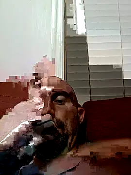 Snapshot of ryan100craige chatting on June 2026 02:24:02 AM ryan100craige online show from June 2026 02:24:02 AM