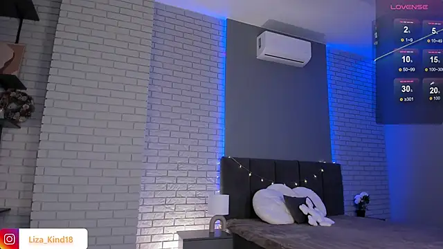 juicy-pussy online show from March 2025 12:33:02 PM