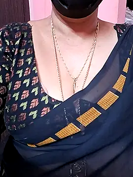 ananya956 online show from December 2025 08:39:01 PM