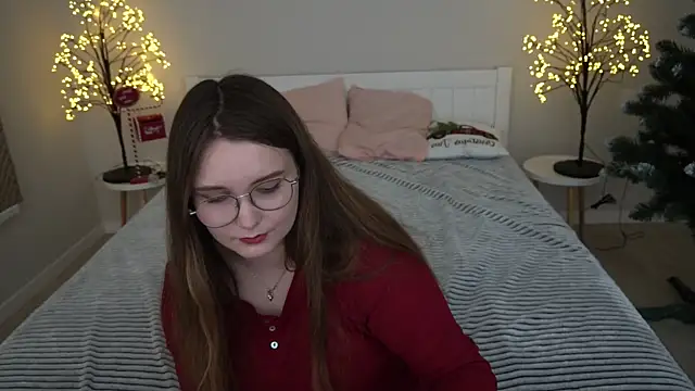 MagicPeachh  online show from December 2024 01:49:02 PM