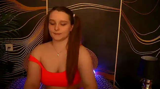 MagicPeachh  online show from March 2025 07:40:01 PM