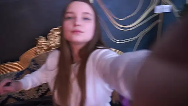 Snapshot of MagicPeachh_ chatting on January 2026 01:57:02 PM MagicPeachh online show from January 2026 01:57:02 PM