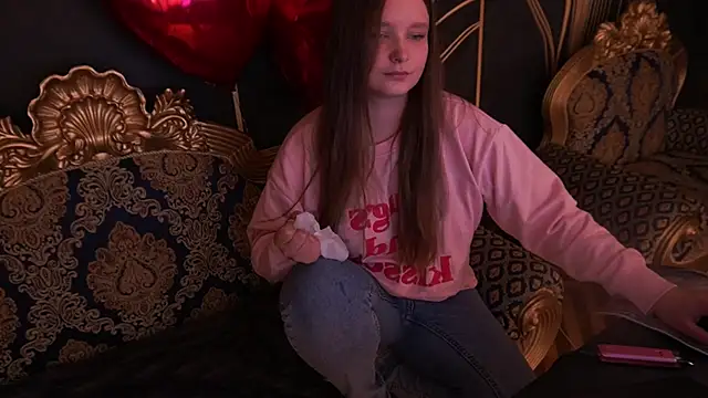 Snapshot of MagicPeachh_ chatting on February 2026 03:16:02 PM MagicPeachh online show from February 2026 03:16:02 PM