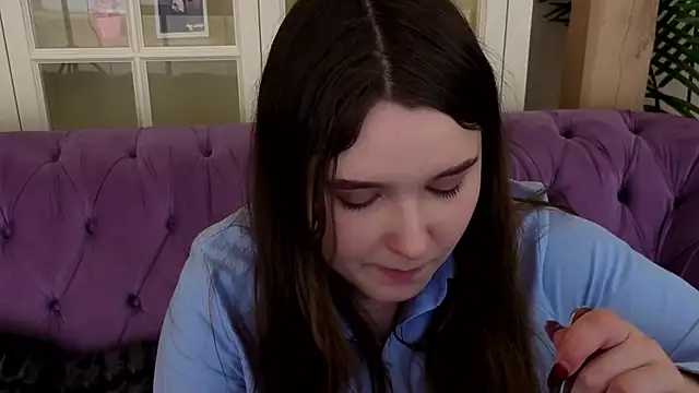 Snapshot of MagicPeachh_ chatting on April 2026 02:15:02 PM MagicPeachh online show from April 2026 02:15:02 PM