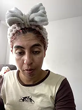 Snapshot of im_anna_ chatting on January 2025 04:55:02 PM im anna online show from January 2025 04:55:02 PM