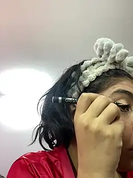 Snapshot of im_anna_ chatting on March 2025 11:05:01 AM im anna online show from March 2025 11:05:01 AM