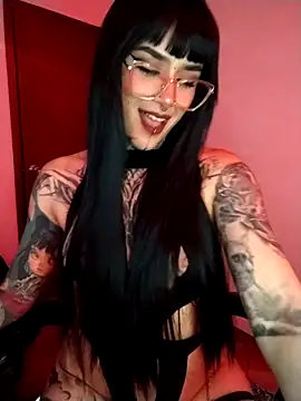 taaylor33 online show from December 2024 08:27:02 AM