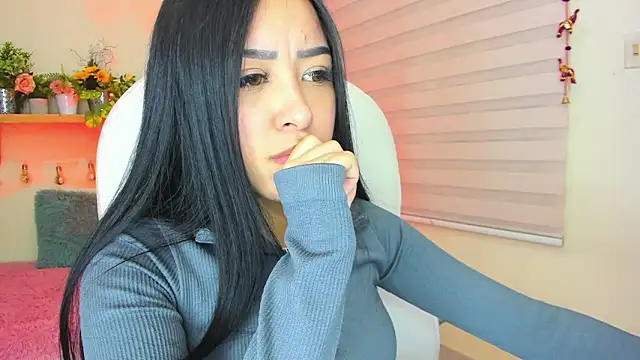 Starliee   online show from February 2025 02:37:01 AM