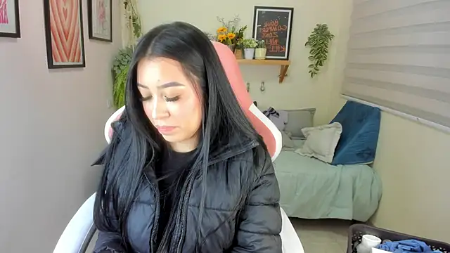 Starliee   online show from November 2025 12:43:02 AM