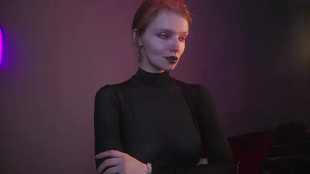 ginger hugs online show from September 2025 10:09:01 PM