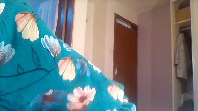 Snapshot of curvy_natallie chatting on June 2026 12:55:01 PM curvy natallie online show from June 2026 12:55:01 PM
