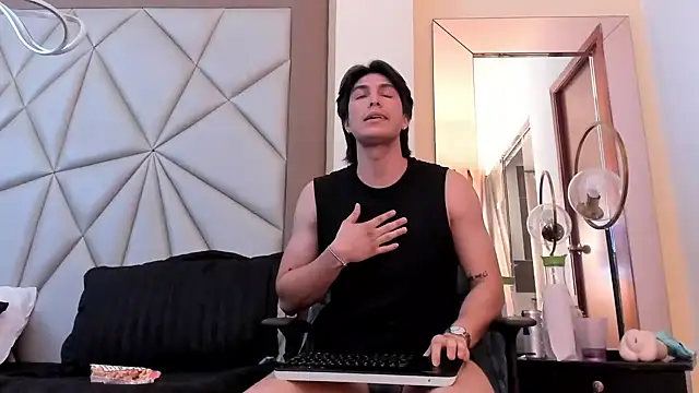 Karimferrer online show from December 2024 07:39:01 AM