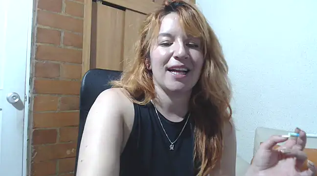 sweet paula02 online show from February 2025 11:38:02 PM