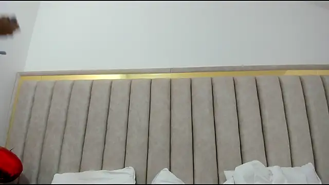 FreyaMoller online show from January 2026 02:08:02 PM