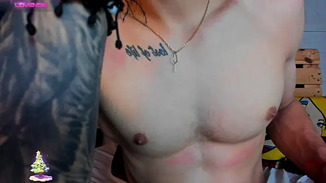 Snapshot of french_sexx chatting on December 2024 11:06:02 AM french sexx online show from December 2024 11:06:02 AM