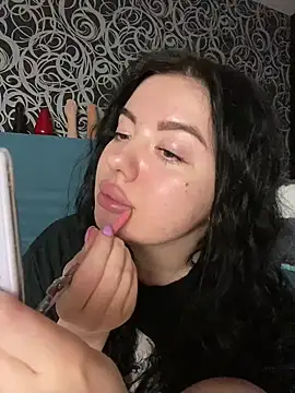 Kimi Ass online show from February 2025 05:51:02 PM