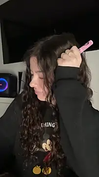 Kimi Ass online show from February 2026 10:28:01 PM