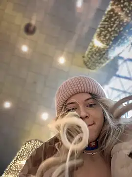 Times  Square online show from December 2024 09:11:02 AM