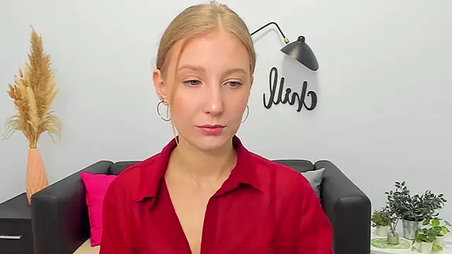 LolaWilsons online show from November 2025 07:22:01 AM