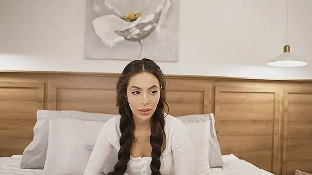 Snapshot of Amber_Rush_ chatting on February 2026 11:01:01 PM Amber Rush online show from February 2026 11:01:01 PM