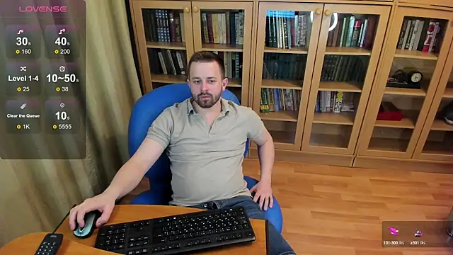 NikkiNSerdron online show from March 2025 12:11:02 PM