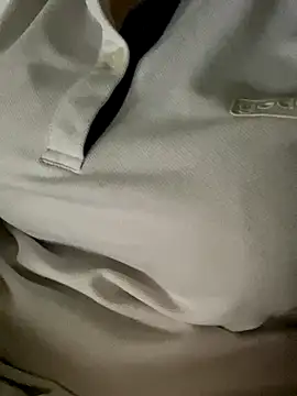 Tuongvy05 online show from October 2025 04:39:01 PM