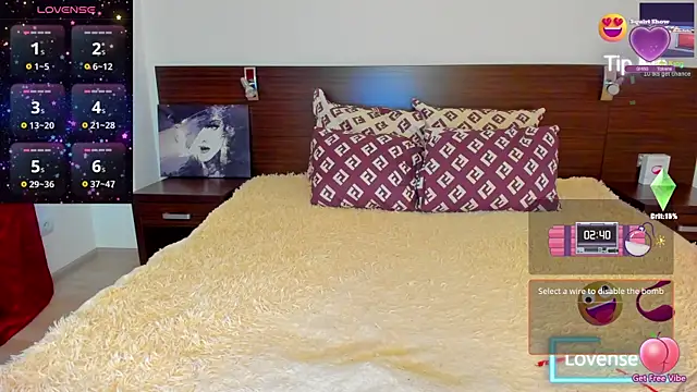 Snapshot of Hanna_Becrett17 chatting on December 2024 05:18:02 AM Hanna Becrett17 online show from December 2024 05:18:02 AM