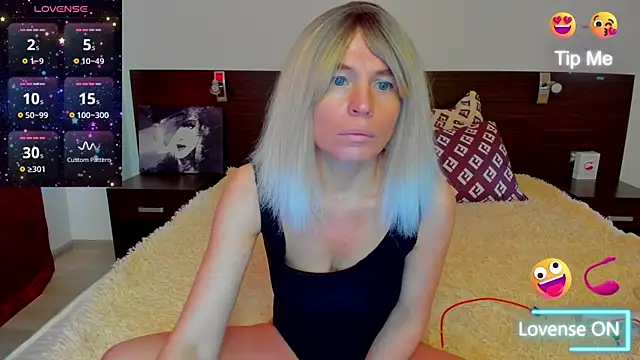 Snapshot of Hanna_Becrett17 chatting on March 2025 06:12:02 AM Hanna Becrett17 online show from March 2025 06:12:02 AM