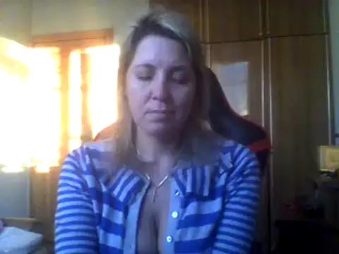 Snapshot of IrinaB1 chatting on January 2025 01:52:01 PM IrinaB1 online show from January 2025 01:52:01 PM